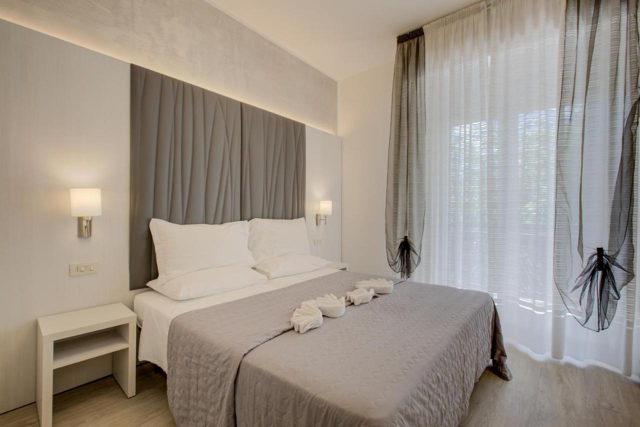 Hotel Bremen Rimini Exterior photo
