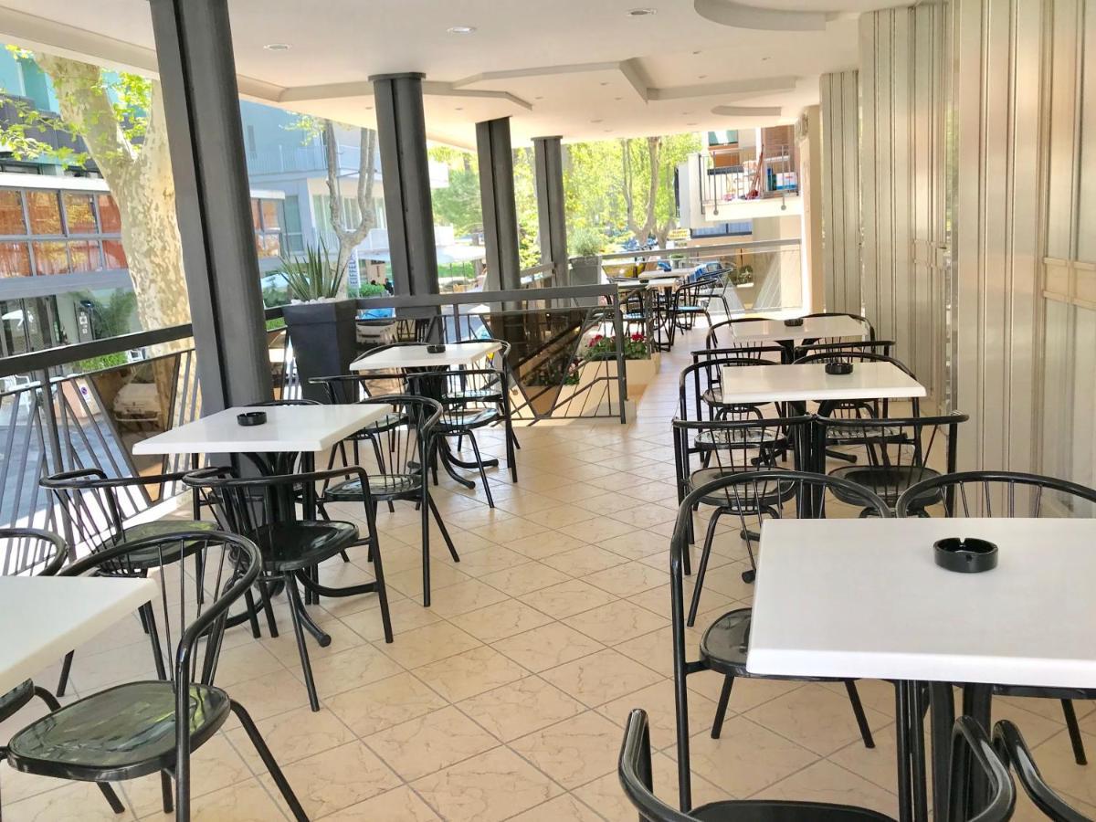 Hotel Bremen Rimini Exterior photo